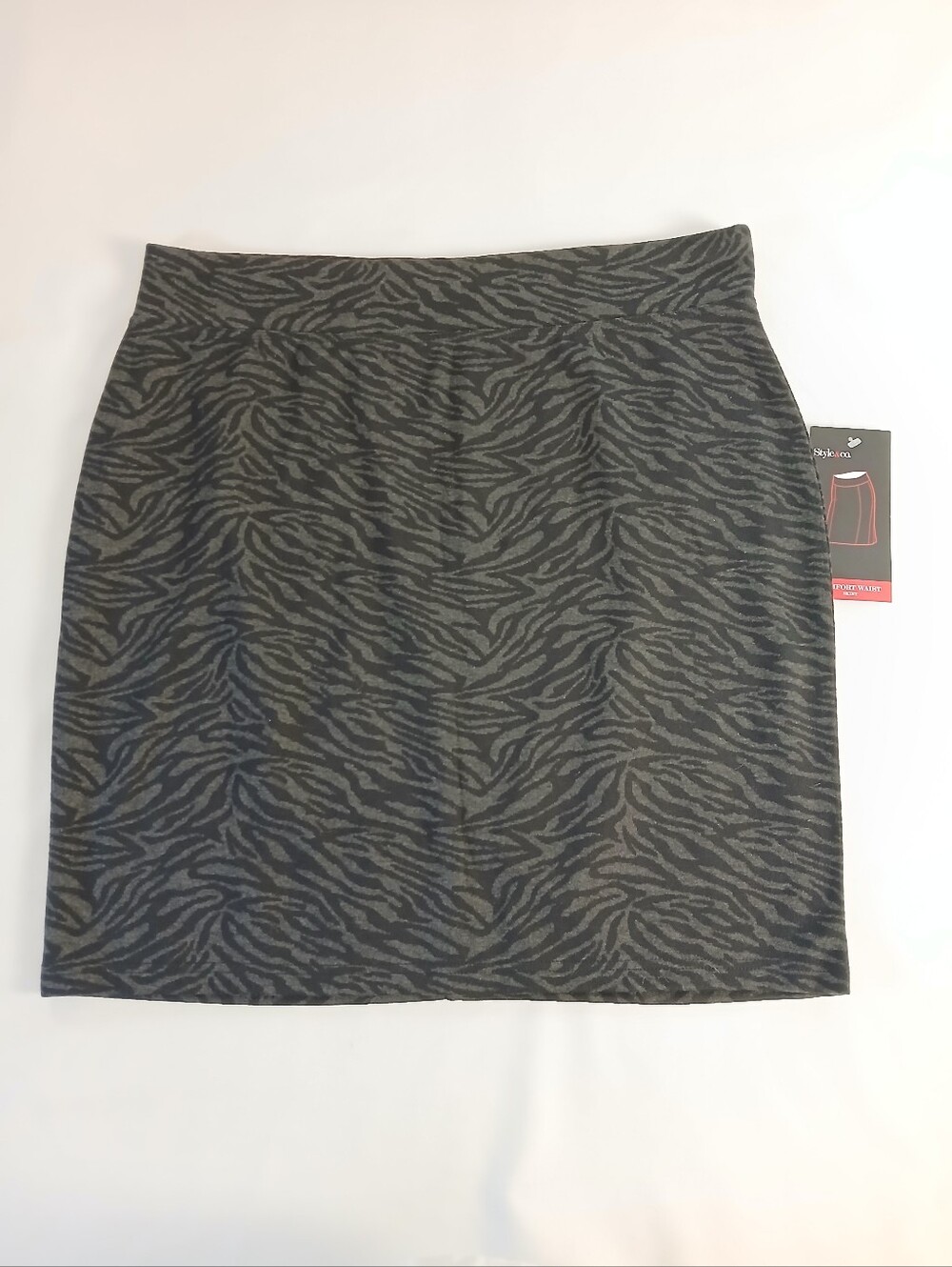 NWT New Style & Co Zebra Print Comfort Waist Pencil Skirt